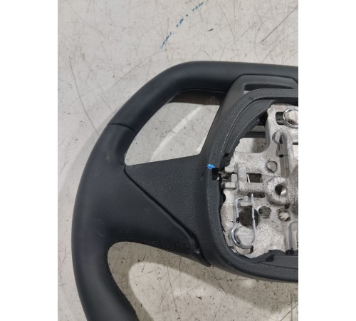 Рулевое колесо в сборе с многофункциональными кнопками