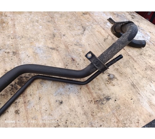 Горловина топливного бака 