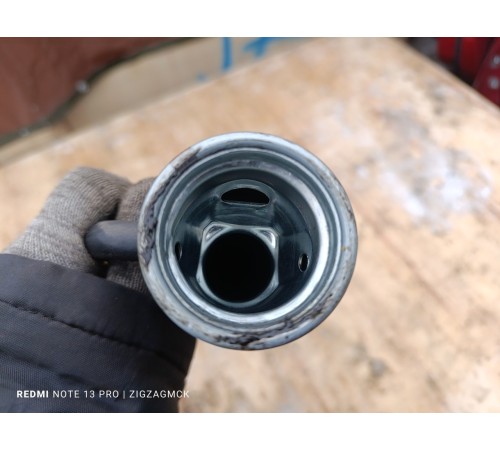 Горловина топливного бака 