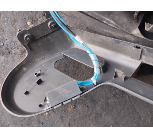 Сиденье правое (пассажирское)