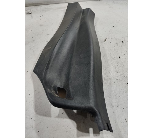 Обшивка стойки салона