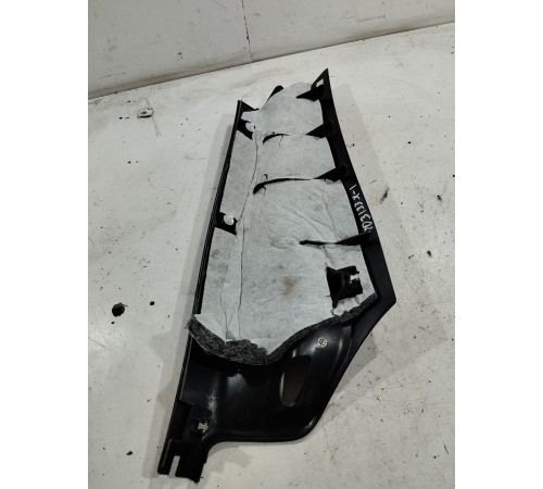 Обшивка стойки салона