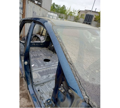 Стойка лобового стекла правая