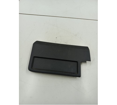 Обшивка багажника задняя правая