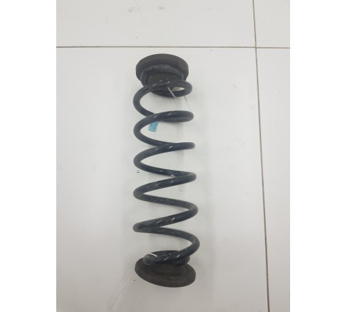 Пружина подвески задняя правая