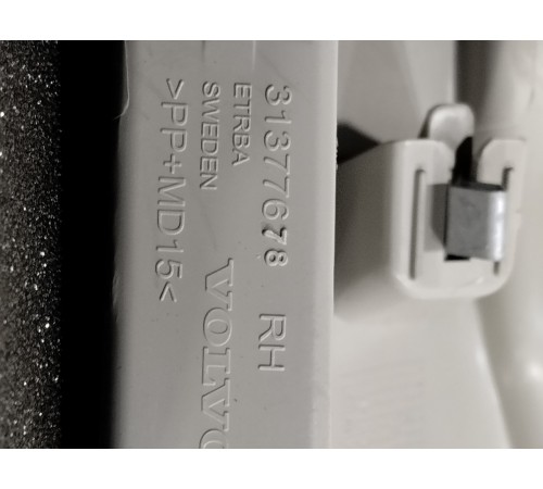 Обшивка стойки(задняя правая)