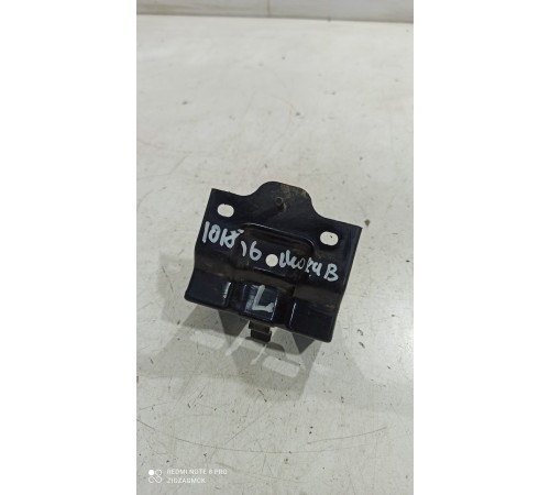 Кронштейн(крепление) радиатора левый