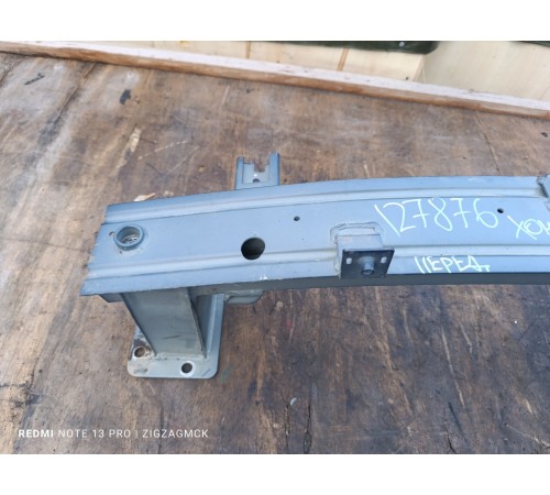 Усилитель переднего бампера