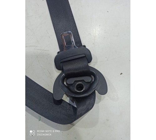 Ремень безопасности (передний правый)