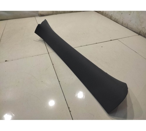 Обшивка салона (передняя, правая)