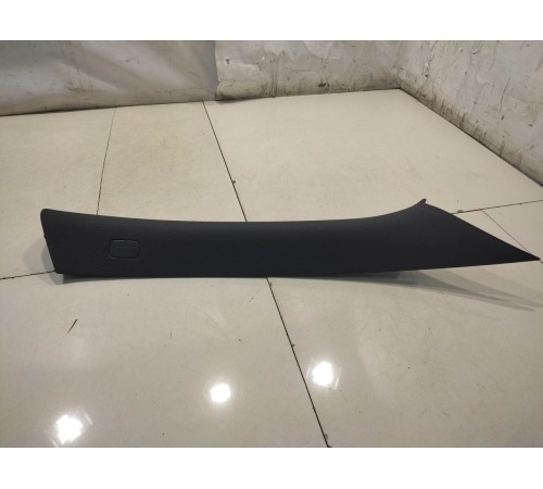 Обшивка салона (передняя, правая)