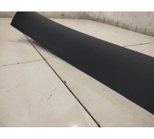 Обшивка салона (передняя, правая)