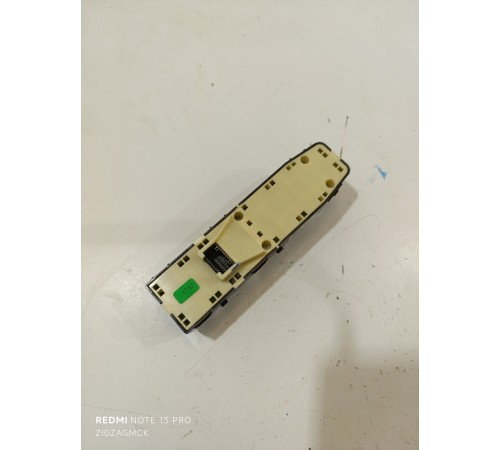 Блок управления стеклоподъемниками