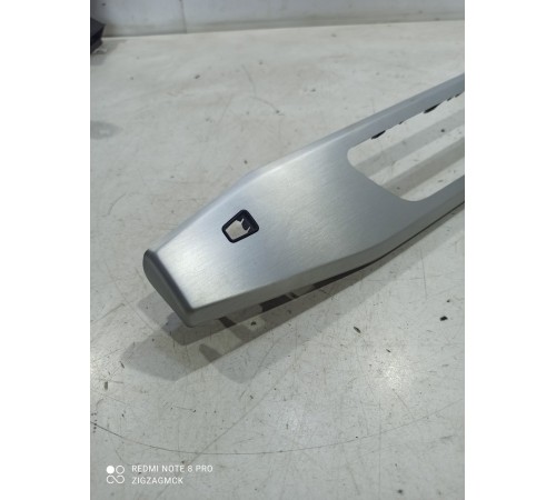 Накладка торпедо декоративная