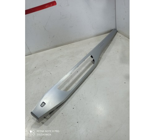 Накладка торпедо декоративная