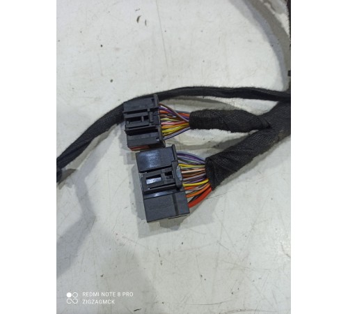 Электропроводка двери (передняя правая)