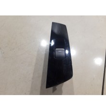 Кнопка стеклоподъемника (задняя, левая)