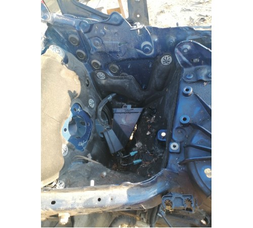 Лонжерон передний левый