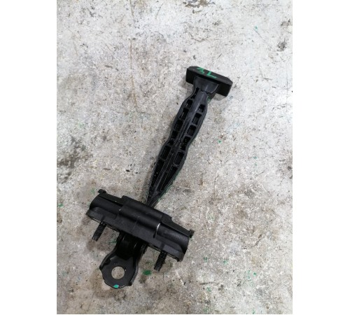 Ограничитель двери задний левый 