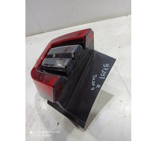 Фонарь (задний правый)