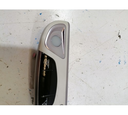 Плафон подсветки салона