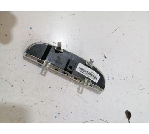 Плафон подсветки салона