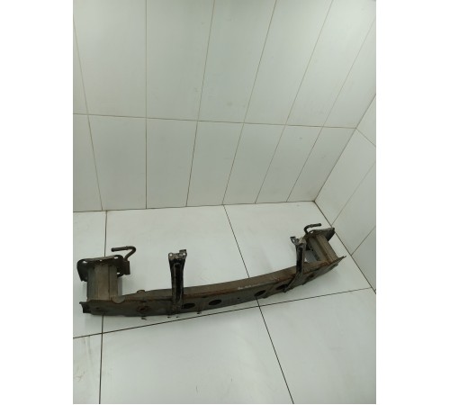 Усилитель заднего бампера