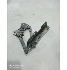 Петля капота левая