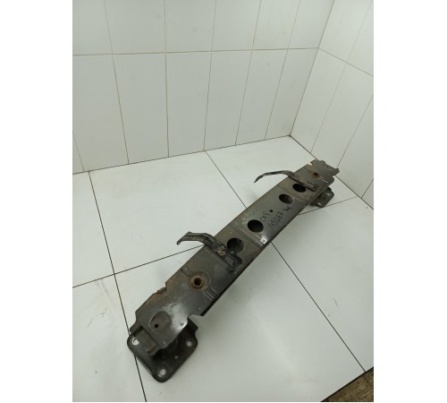 Усилитель заднего бампера