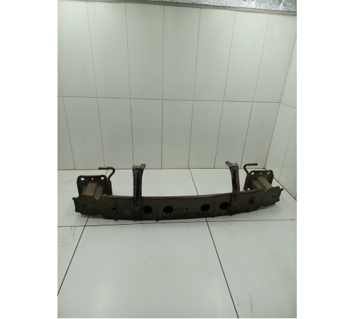 Усилитель заднего бампера