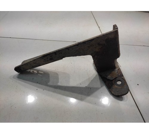 Кронштейн ступеньки(задний,правый)