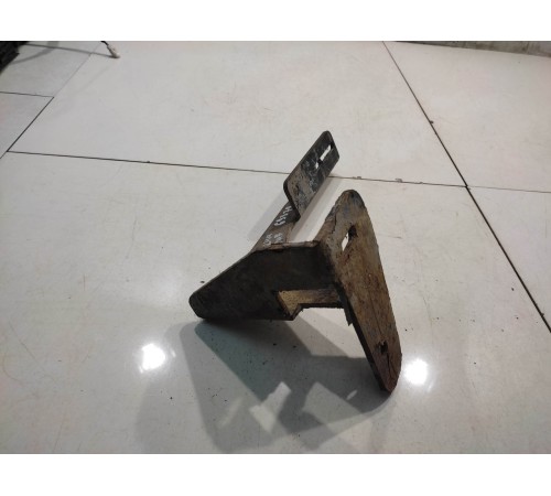 Кронштейн ступеньки(задний,правый)