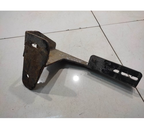 Кронштейн ступеньки(задний,правый)