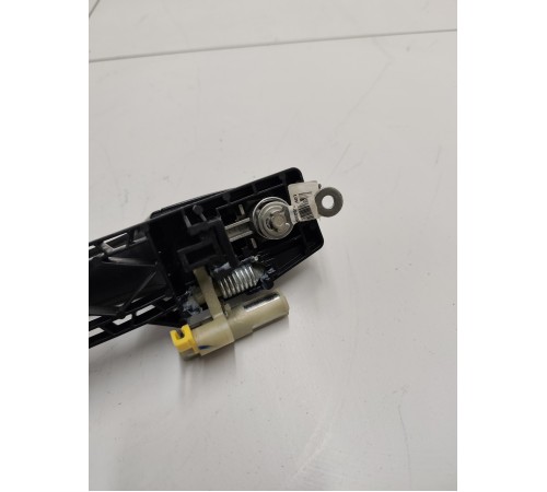 Ручка двери передняя левая наружная