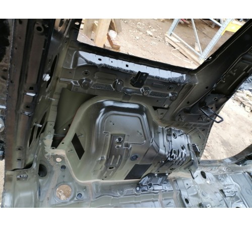 Крыло заднее левое