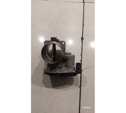 Дроссельная заслонка