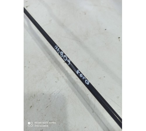 Держатель капота