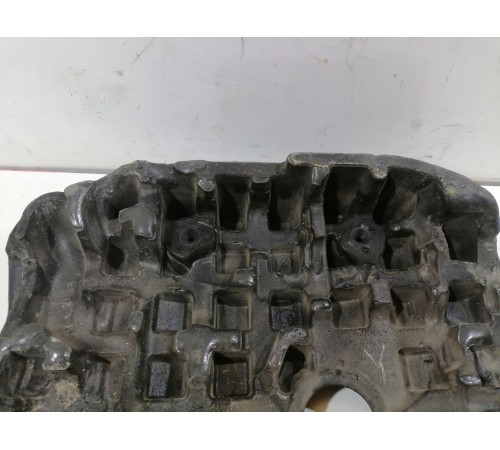 Накладка двигателя декоративная