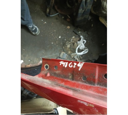 Крыло переднее правое