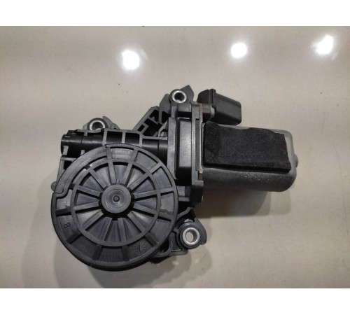 Механизм фиксации двери (задний левый)