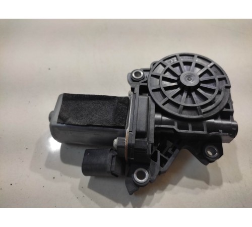 Механизм фиксации двери (задний левый)