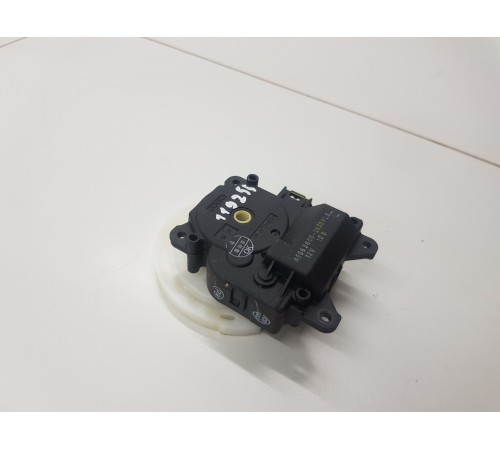 Моторчик привода заслонок отопителя