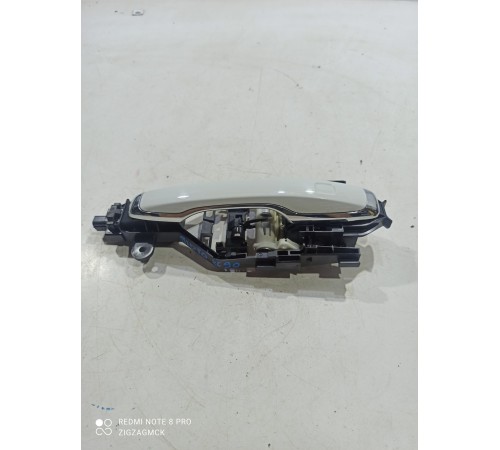 Ручка двери (задняя правая внешняя)