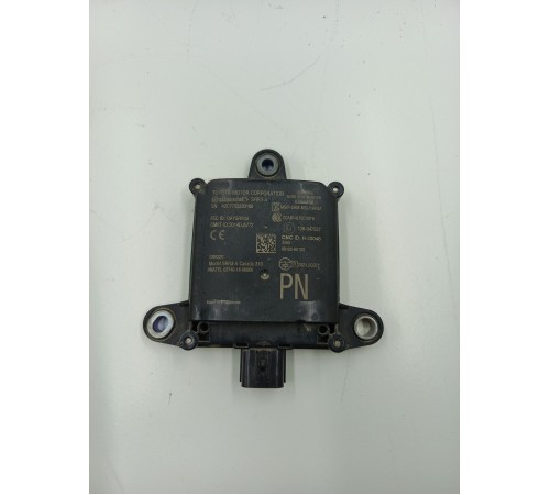 Датчик слепых зон задний левый