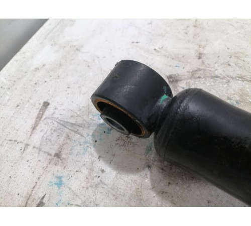 Амортизатор подвески задний