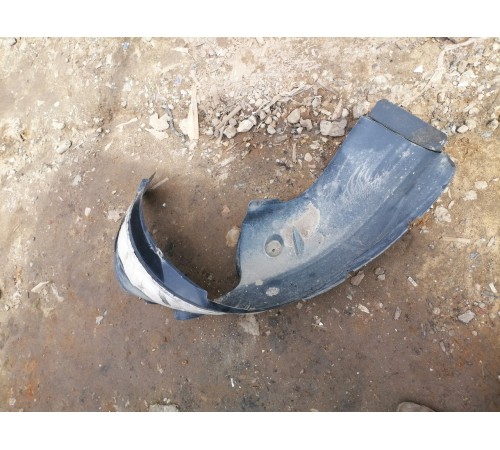 Подкрылок локер передний левый