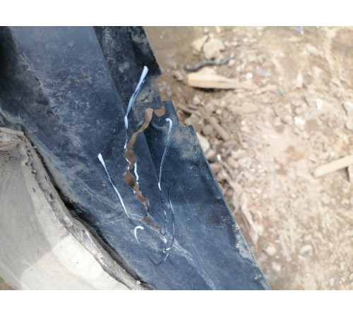 Подкрылок локер передний левый