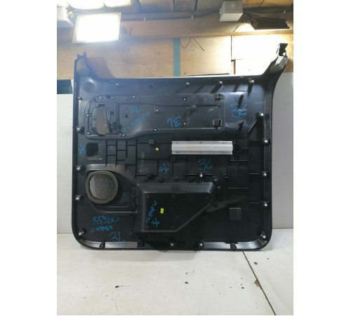 Обшивка двери задняя левая