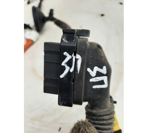 Электропроводка двери (задняя правая)