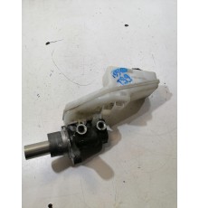 Главный тормозной цилиндр